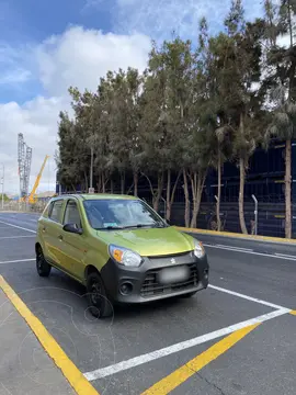 Suzuki Alto 800 0.8L DLX 2AB usado (2017) color Verde Oliva precio $4.800.000