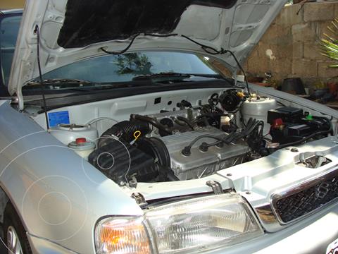 Suzuki Baleno GLX 1.4L usado (1998) color Plata Metalico precio $600.000