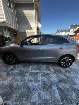 Suzuki Baleno 1.4L GLX usado (2020) color Gris Granito precio $9.300.000