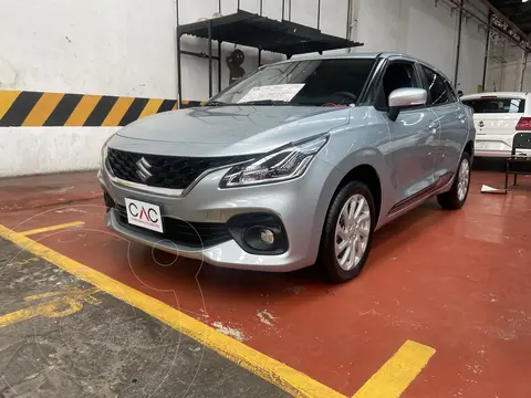 Suzuki Baleno GLS Aut usado (2024) color Plata financiado en mensualidades(enganche $80,550 mensualidades desde $8,592)