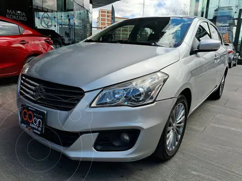 Suzuki Ciaz GLX Aut usado (2019) color plateado precio $185,000
