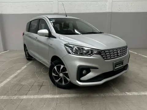 Suzuki Ertiga XL7 GLX Aut usado (2021) color plateado precio $275,000