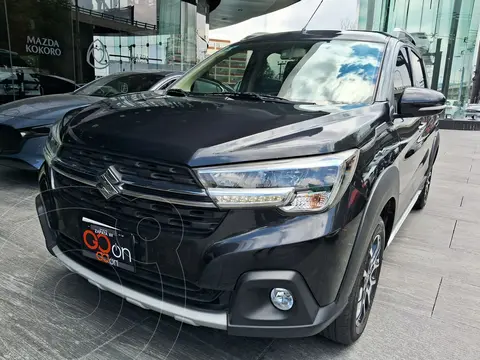 Suzuki Ertiga XL7 GLX Aut usado (2023) color Negro precio $375,000