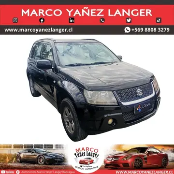 Suzuki Grand Nomade GLX usado (2011) color Negro precio $6.690.000