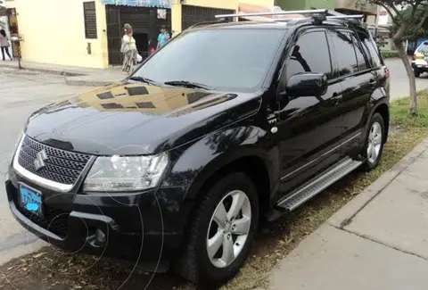 Suzuki Grand Nomade 2.4L Lux 4x4 Aut usado (2019) color Negro precio u$s12,800