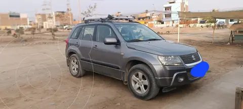 Suzuki Grand Nomade 2.0L 4x4 usado (2010) color Gris Oscuro precio u$s9,000