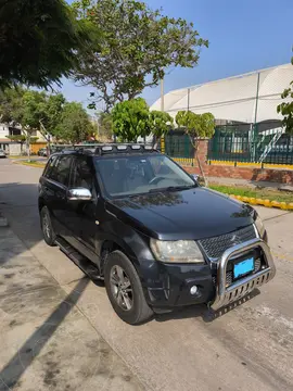 Suzuki Grand Nomade 2.0 4X4 5P usado (2010) color Negro precio u$s8,500