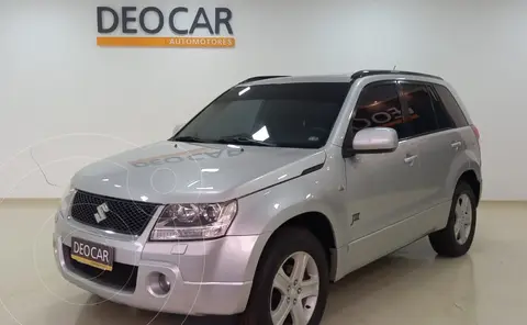 foto Suzuki Grand Vitara JIII 2.0 usado (2009) color Plateado precio $13.500.000