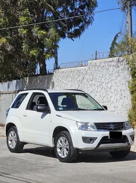 Suzuki Grand Vitara 2.4 GLX Sport Aut usado (2014) color Blanco Perla precio $9.900.000