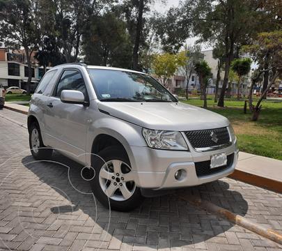 foto Suzuki Grand Vitara 1.6L WT usado (2011) color Plata precio u$s10,500