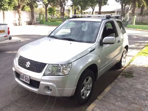 Suzuki Grand Vitara 2.4 Aut 3P usado (2011) color Gris precio u$s2,250