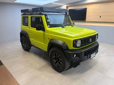 Suzuki Jimny GLX Aut usado (2022) color Verde Lima precio $400,000