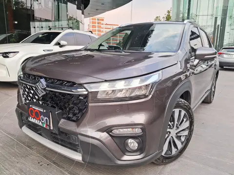 Suzuki S-Cross GLX Boosterjet usado (2023) color Gris precio $325,000