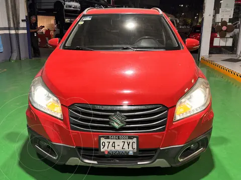 Suzuki S-Cross GLX Aut usado (2014) color Rojo precio $205,000