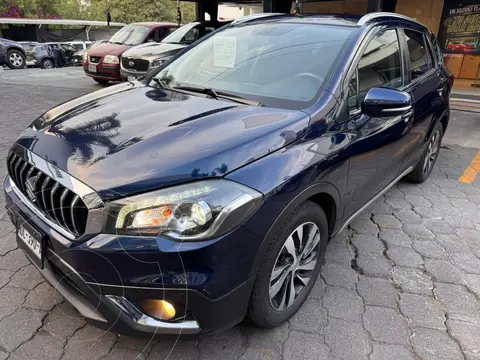 Suzuki S-Cross GLX Aut usado (2018) color Azul financiado en mensualidades(enganche $91,699 mensualidades desde $6,048)