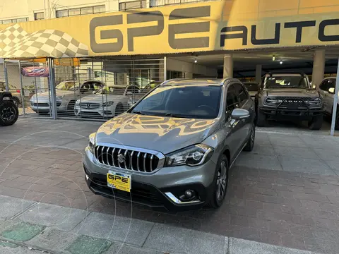 Suzuki S-Cross GLX Aut usado (2019) color Plata Paladio precio $268,000