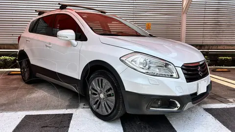 Suzuki S-Cross GLX Aut 4WD usado (2014) color Blanco precio $165,000