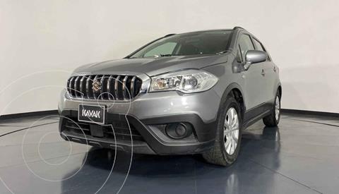Suzuki S-Cross GL usado (2017) color Plata precio $239,999