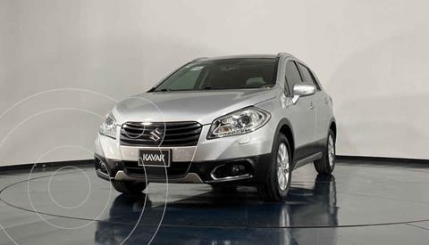 Suzuki S-Cross GLX Aut usado (2015) color Plata precio $236,999