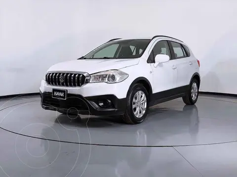 Suzuki S-Cross GL Aut usado (2017) color Blanco precio $252,999