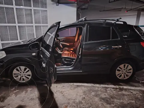 Suzuki S-Cross 1.6L GL usado (2015) color Negro precio u$s11,000