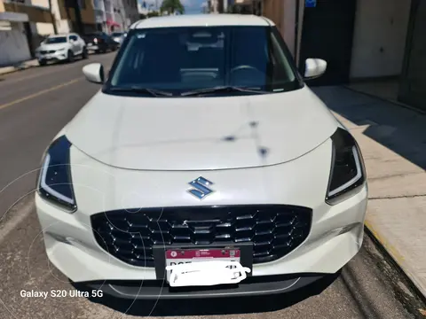 Suzuki Swift Boostergreen GLX usado (2025) color Blanco precio $315,000