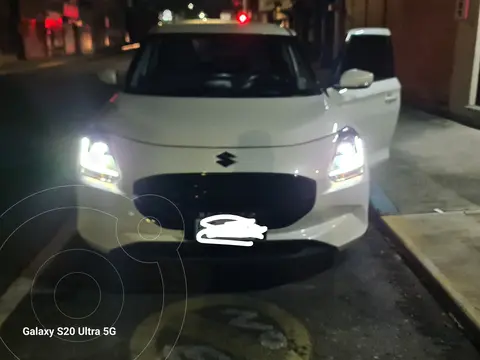 Suzuki Swift Boostergreen GLX usado (2025) color Blanco precio $335,000
