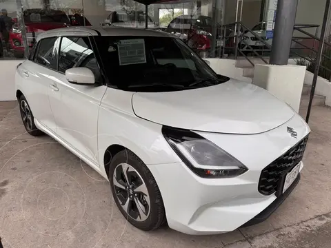 Suzuki Swift Boostergreen GLX usado (2025) color Blanco financiado en mensualidades(enganche $43,395)