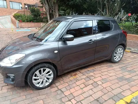 Suzuki Swift Hybrid 1.2L usado (2022) color Gris precio $58.200.000