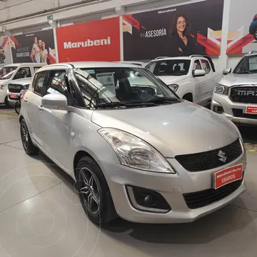 Suzuki Swift 1.2L GLS Aut usado (2017) color Plata precio $7.890.000