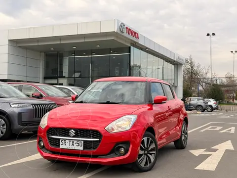 Suzuki Swift 1.2L GL usado (2023) color Rojo financiado en cuotas(pie $2.000.000)