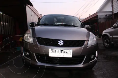 Suzuki Swift 1.2L GL Ac usado (2018) color Gris Metalico precio $7.400.000