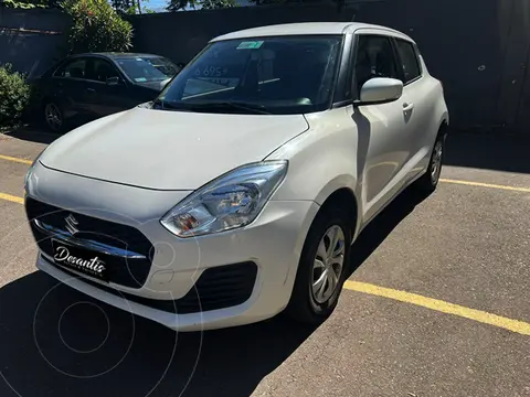 Suzuki Swift 1.2L GL Sport usado (2022) color Blanco precio $8.870.000