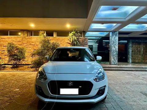 Suzuki Swift 1.2L GLS usado (2018) color Blanco Perla precio $7.350.000