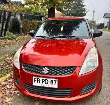 Suzuki Swift 1.4 GL AC usado (2013) color Rojo precio $4.000.000