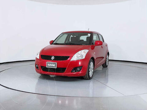 Suzuki Swift GLS Aut usado (2013) color Rojo precio $184,999