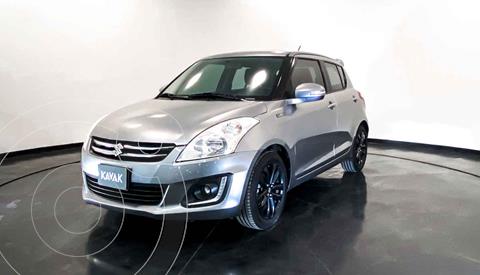 foto Suzuki Swift Edición Especial usado (2017) color Plata precio $222,999