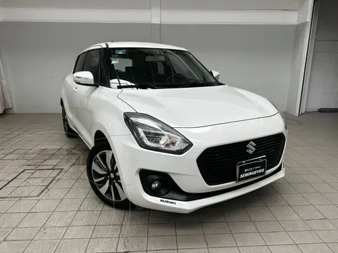 Suzuki Swift GLX Aut usado (2018) color Blanco precio $219,800