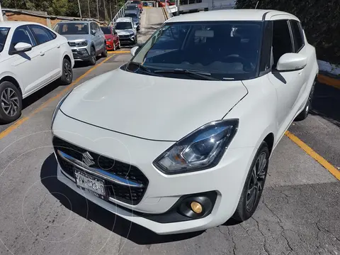 Suzuki Swift GLX Aut usado (2022) color Blanco precio $309,000