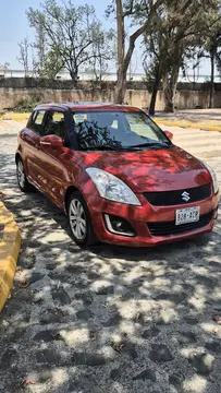 Suzuki Swift GLX usado (2015) color Rojo precio $161,000