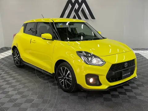 Suzuki Swift GLS usado (2022) color Amarillo precio $309,999