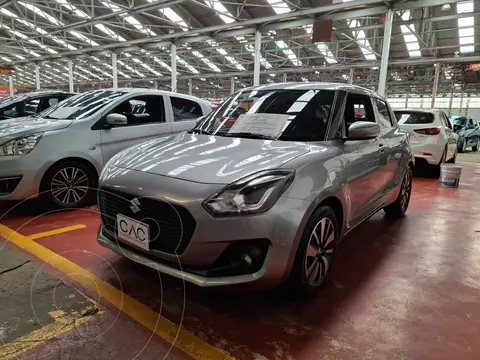 Suzuki Swift GLS usado (2020) color Plata financiado en mensualidades(enganche $56,400 mensualidades desde $5,100)