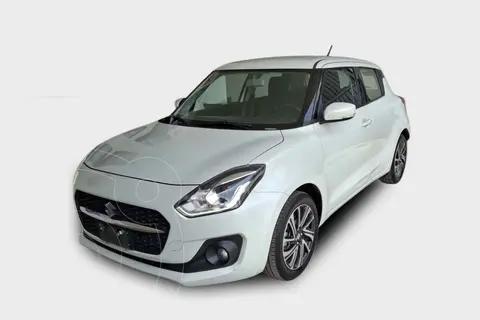 Suzuki Swift GLX Aut usado (2024) color Blanco precio $322,000