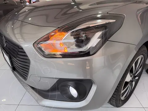 Suzuki Swift Booster Jet Aut usado (2018) color Plata precio $235,000