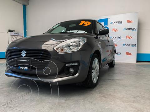 Suzuki Swift GLX usado (2019) color Gris precio $255,000