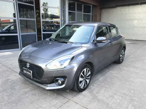 foto Suzuki Swift GLX Aut usado (2020) color Gris precio $255,000