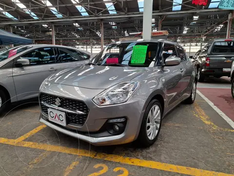 Suzuki Swift GLS usado (2023) color Plata financiado en mensualidades(enganche $60,000 mensualidades desde $5,400)