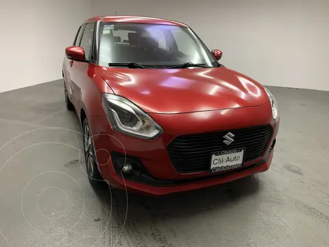 Suzuki Swift GLX usado (2020) color Rojo precio $288,000