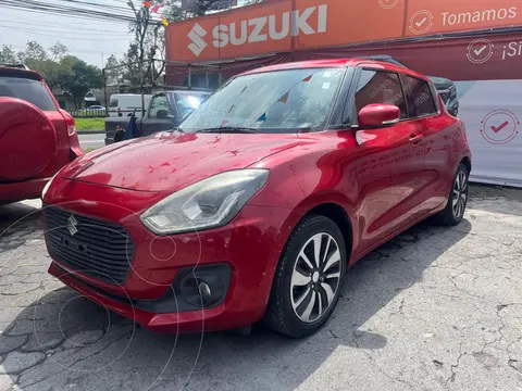 Suzuki Swift GLX Aut usado (2018) color Rojo precio $230,000