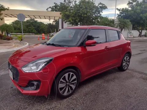Suzuki Swift GLX Aut usado (2018) color Rojo precio $239,000